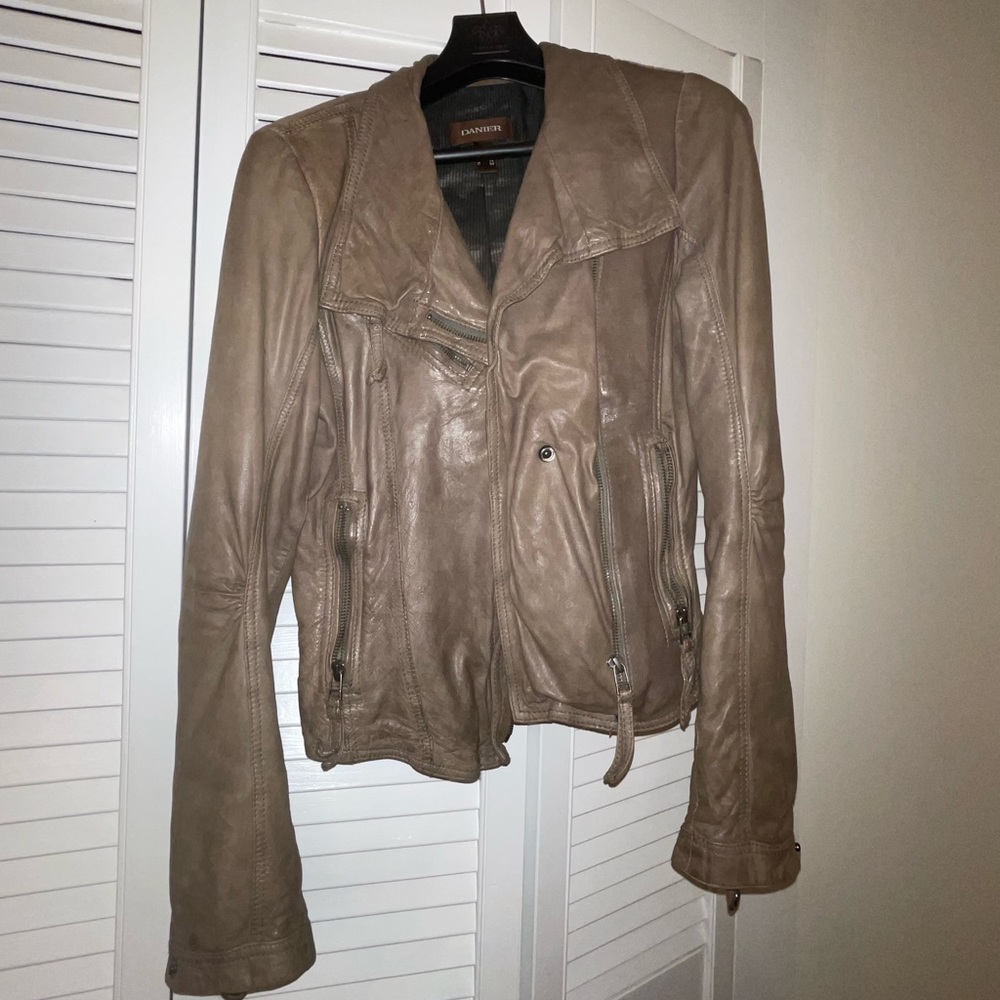 Danier Leather Jacket XXXS